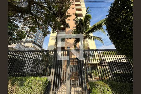 Apartamento à venda com 173m², 2 quartos e 2 vagasFachada