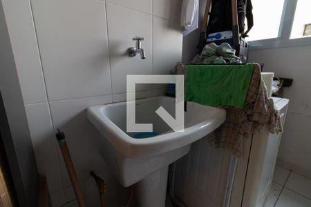 Apartamento à venda com 67m², 2 quartos e 1 vaga Apartamento à venda com 67m², 2 quartos e 1 vagaÁrea de Serviço