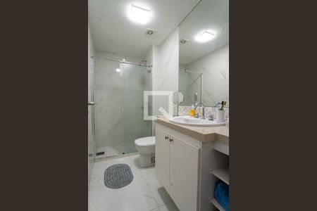 Apartamento à venda com 98m², 3 quartos e 2 vagas Apartamento à venda com 98m², 3 quartos e 2 vagasBanheiro Social