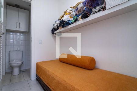 Apartamento à venda com 98m², 3 quartos e 2 vagas Apartamento à venda com 98m², 3 quartos e 2 vagasÁrea de Serviço