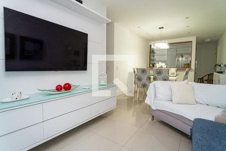 Sala de apartamento à venda com 3 quartos, 98m² em Piratininga, Niterói