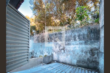 Casa para alugar com 75m², 2 quartos e 1 vagaÁrea comum