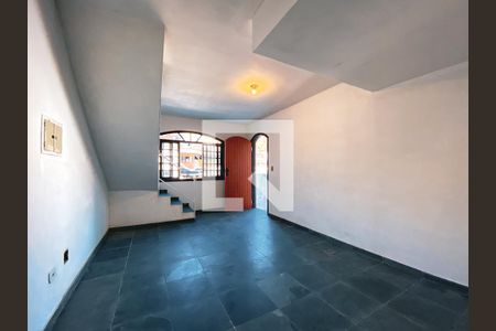 Sala de casa para alugar com 2 quartos, 75m² em Jardim Raposo Tavares, São Paulo