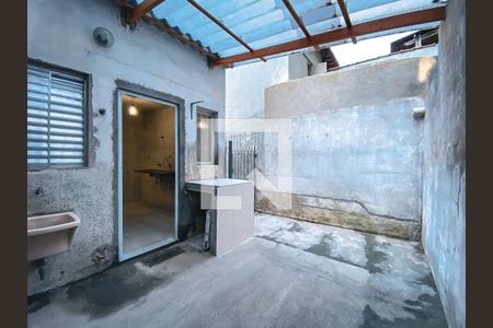 Casa para alugar com 75m², 2 quartos e 1 vagaÁrea de Serviço