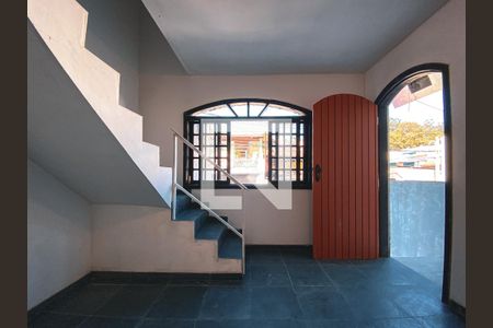 Sala de casa para alugar com 2 quartos, 75m² em Jardim Raposo Tavares, São Paulo