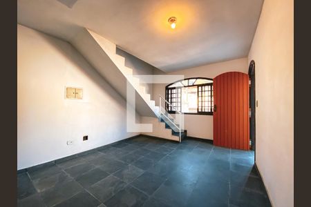 Sala de casa para alugar com 2 quartos, 75m² em Jardim Raposo Tavares, São Paulo