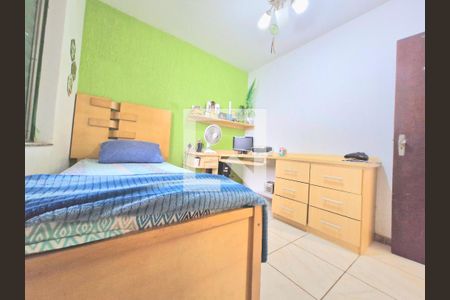 Casa à venda com 183m², 4 quartos e 4 vagas Casa à venda com 183m², 4 quartos e 4 vagasQuarto 2