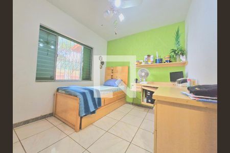 Casa à venda com 183m², 4 quartos e 4 vagas Casa à venda com 183m², 4 quartos e 4 vagasQuarto 2