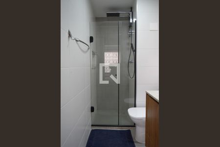 Banheiro de kitnet/studio à venda com 1 quarto, 26m² em Sumarezinho, São Paulo