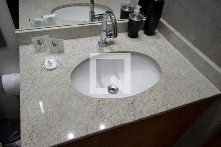 Banheiro de kitnet/studio à venda com 1 quarto, 26m² em Sumarezinho, São Paulo