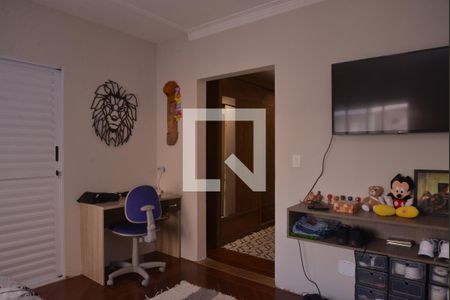 Casa à venda com 411m², 4 quartos e 6 vagasQuarto 02