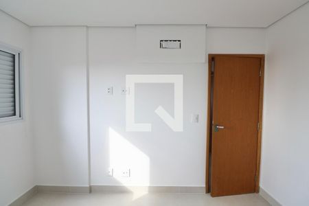Apartamento para alugar com 80m², 2 quartos e 1 vagaQuarto