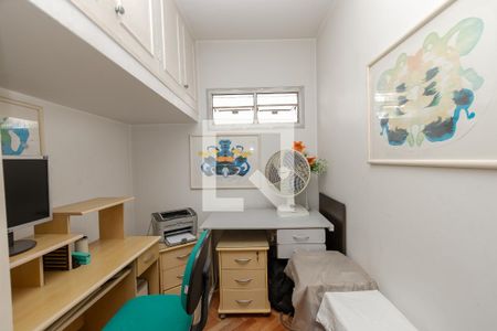 Apartamento à venda com 164m², 4 quartos e 2 vagas Apartamento à venda com 164m², 4 quartos e 2 vagasQuarto de Serviço