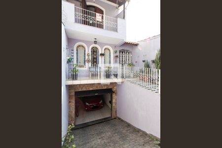 Casa à venda com 220m², 2 quartos e 6 vagasGaragem