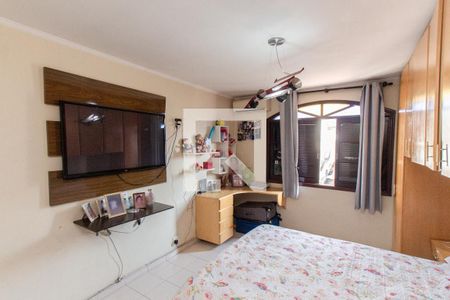 Casa à venda com 220m², 2 quartos e 6 vagasQuarto 1