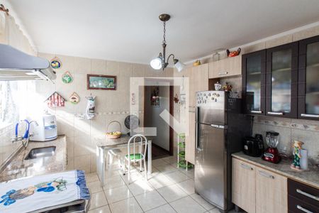 Casa à venda com 220m², 2 quartos e 6 vagasCozinha
