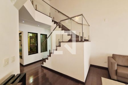 Casa à venda com 410m², 4 quartos e 5 vagasSala