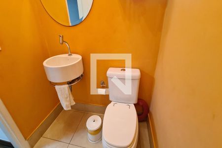 Casa à venda com 410m², 4 quartos e 5 vagasLavabo