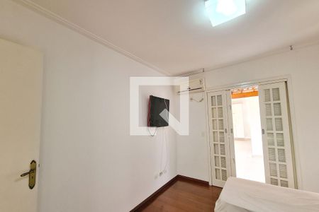 Casa à venda com 410m², 4 quartos e 5 vagasSuíte 3