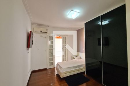 Casa à venda com 410m², 4 quartos e 5 vagasSuíte 3