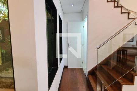 Casa à venda com 410m², 4 quartos e 5 vagasSala