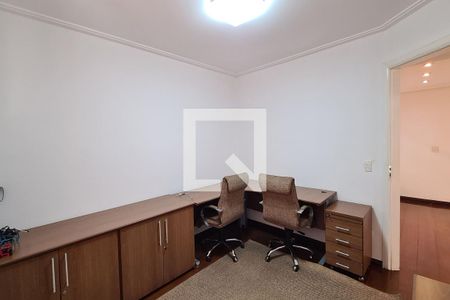 Casa à venda com 410m², 4 quartos e 5 vagasEscritório