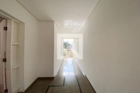 Casa à venda com 410m², 4 quartos e 5 vagasEntrada