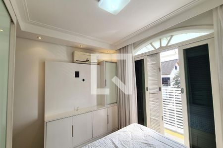 Casa à venda com 410m², 4 quartos e 5 vagasSuíte 1