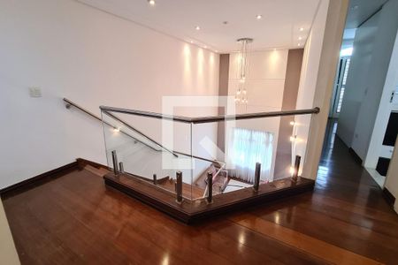 Casa à venda com 410m², 4 quartos e 5 vagasCorredor