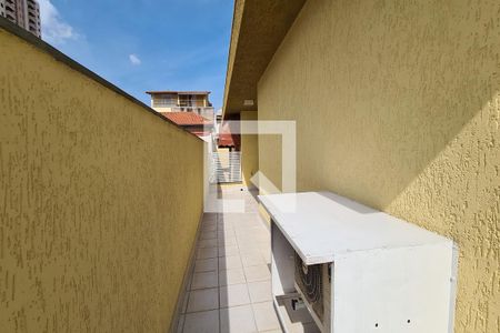 Casa à venda com 410m², 4 quartos e 5 vagasvaranda da suíte 1