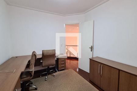 Casa à venda com 410m², 4 quartos e 5 vagasEscritório