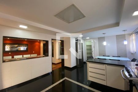 Casa à venda com 410m², 4 quartos e 5 vagasCozinha