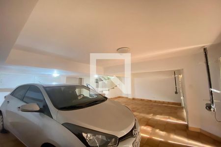 Casa à venda com 410m², 4 quartos e 5 vagasGaragem