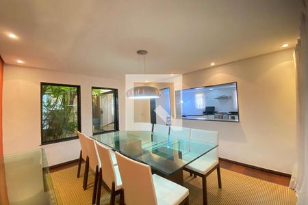 Casa à venda com 410m², 4 quartos e 5 vagasSala de Jantar