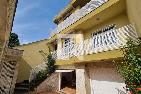 Casa à venda com 410m², 4 quartos e 5 vagasQuintal
