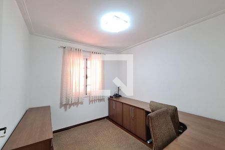 Casa à venda com 410m², 4 quartos e 5 vagasEscritório