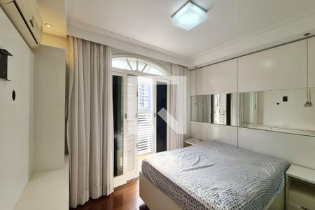 Casa à venda com 410m², 4 quartos e 5 vagasSuíte 1