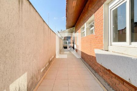 Casa à venda com 208m², 3 quartos e 4 vagasQuintal