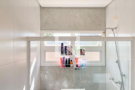 Casa à venda com 208m², 3 quartos e 4 vagasBanheiro - Suíte 2