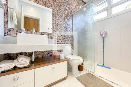 Casa à venda com 208m², 3 quartos e 4 vagasBanheiro - Suíte 3