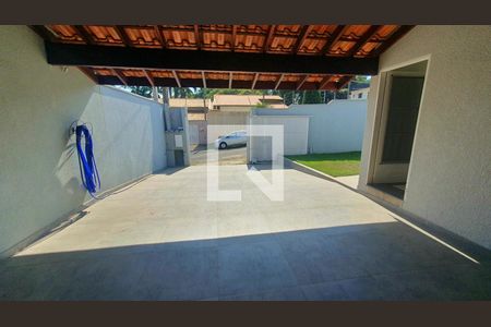 Casa para alugar com 150m², 3 quartos e 4 vagas Casa para alugar com 150m², 3 quartos e 4 vagasÁrea Externa