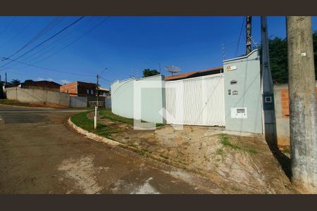 Casa para alugar com 150m², 3 quartos e 4 vagas Casa para alugar com 150m², 3 quartos e 4 vagasFachada