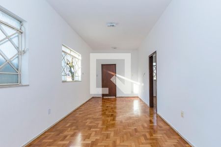 Sala de casa à venda com 3 quartos, 360m² em Padre Eustáquio, Belo Horizonte
