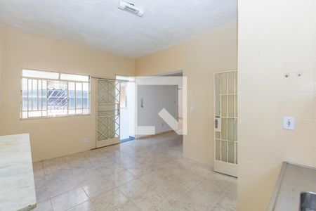 Casa à venda com 408m², 3 quartos e 2 vagas Casa à venda com 408m², 3 quartos e 2 vagasCozinha