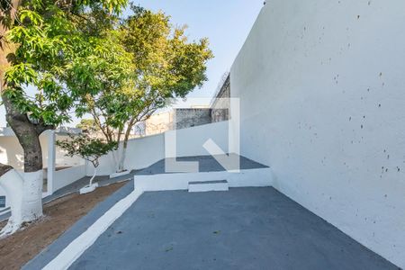 Casa à venda com 408m², 3 quartos e 2 vagas Casa à venda com 408m², 3 quartos e 2 vagasQuintal