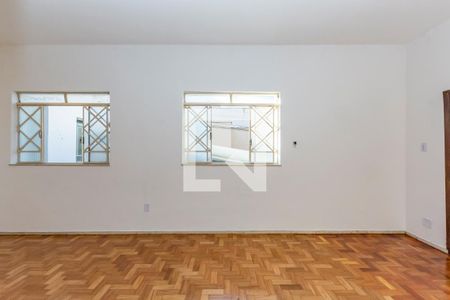 Sala de casa à venda com 3 quartos, 360m² em Padre Eustáquio, Belo Horizonte