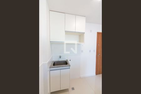 Sala/Cozinha Americana  de apartamento para alugar com 1 quarto, 39m² em Shcgn 703 Bloco R, Brasília