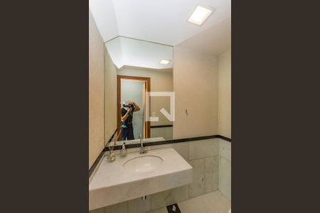 Apartamento à venda com 76m², 1 quarto e 2 vagasLavabo