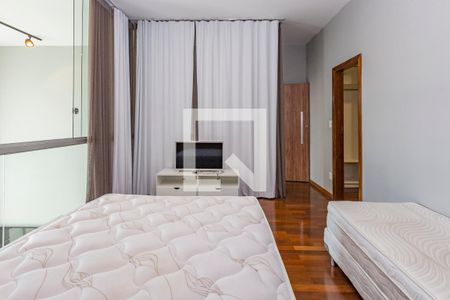 Apartamento à venda com 76m², 1 quarto e 2 vagasSuíte