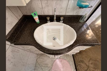 Casa à venda com 377m², 3 quartos e 6 vagas Casa à venda com 377m², 3 quartos e 6 vagasBanheiro 1